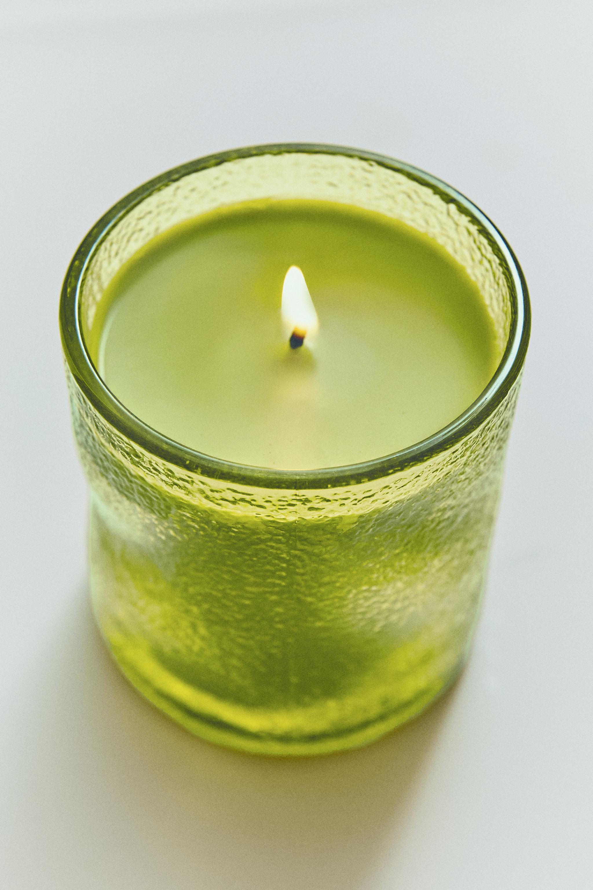 (155 G) LIME & PEPPERMINT SCENTED CANDLE